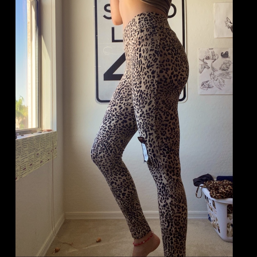 Guess leopard print leggings